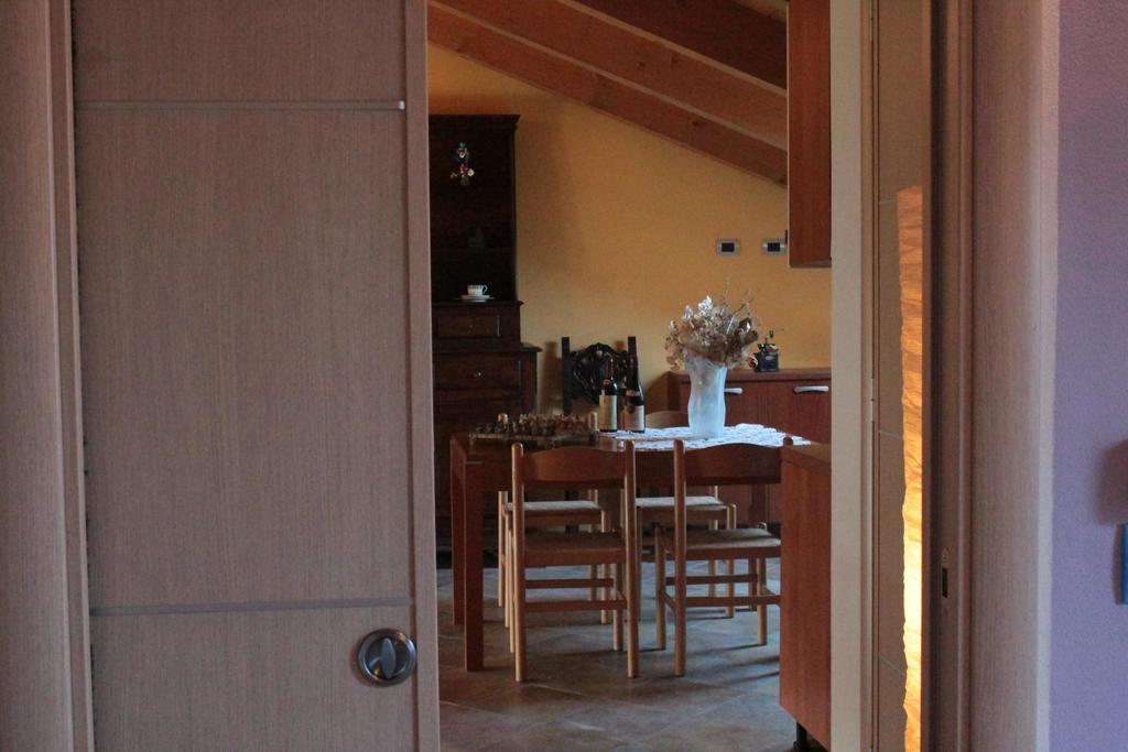 I Boidi Apartment Nizza Monferrato Bagian luar foto