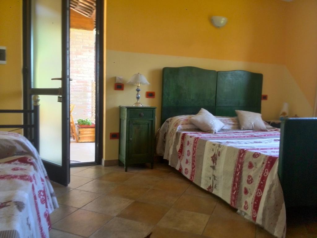 I Boidi Apartment Nizza Monferrato Bagian luar foto