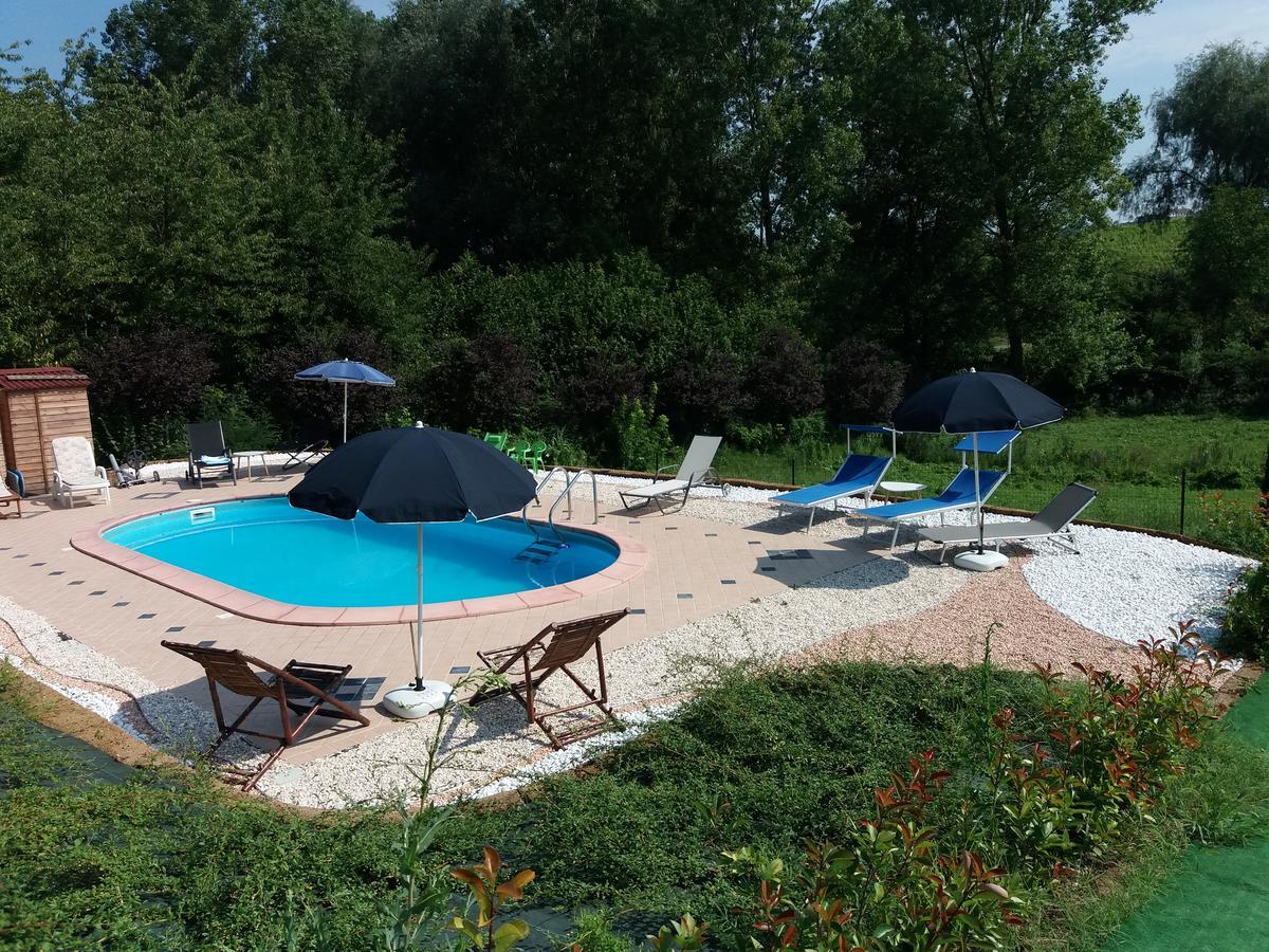 I Boidi Apartment Nizza Monferrato Bagian luar foto