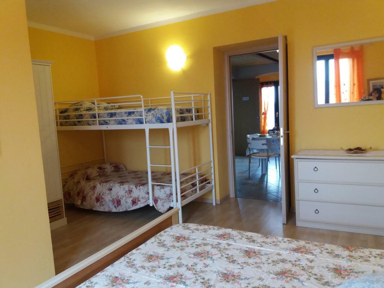 I Boidi Apartment Nizza Monferrato Bagian luar foto