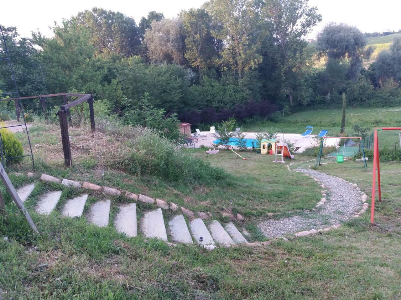 I Boidi Apartment Nizza Monferrato Bagian luar foto